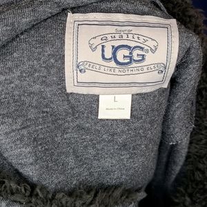 Ugg zip up fuzzy hood size large